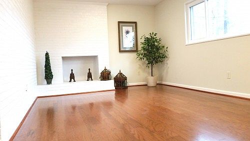 4th image of 10820 Woodland Dr
