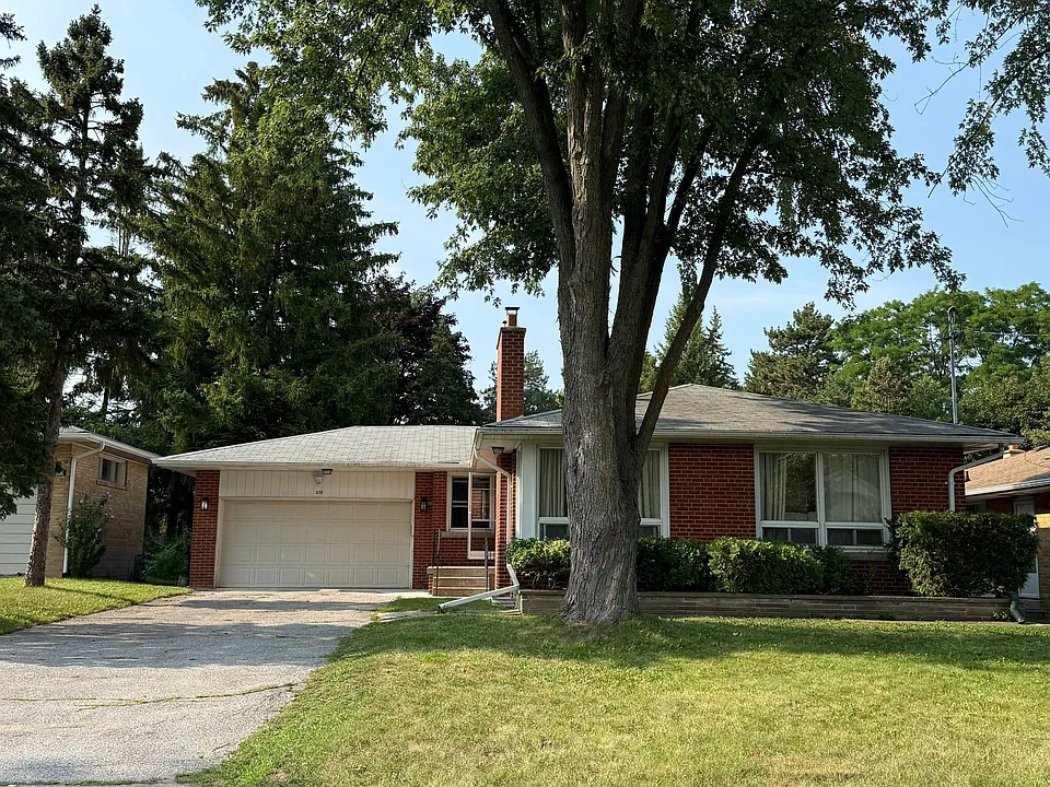 232 Newton Dr #B