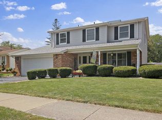 18544 Carpenter St, Homewood, IL 60430