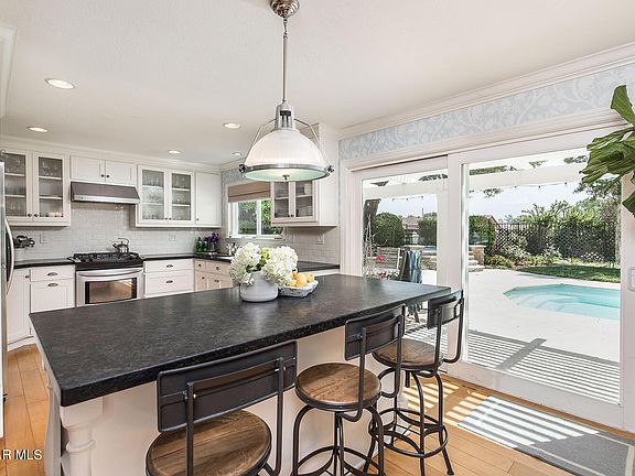 4th image of 30852 Catarina Dr