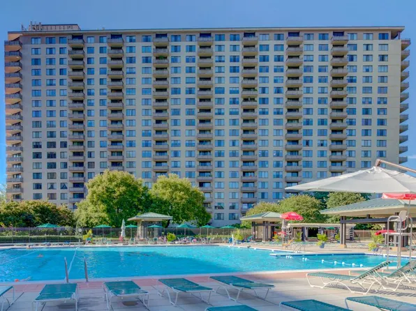 5225 Pooks Hill Rd APT 1720S, Bethesda, MD 20814
