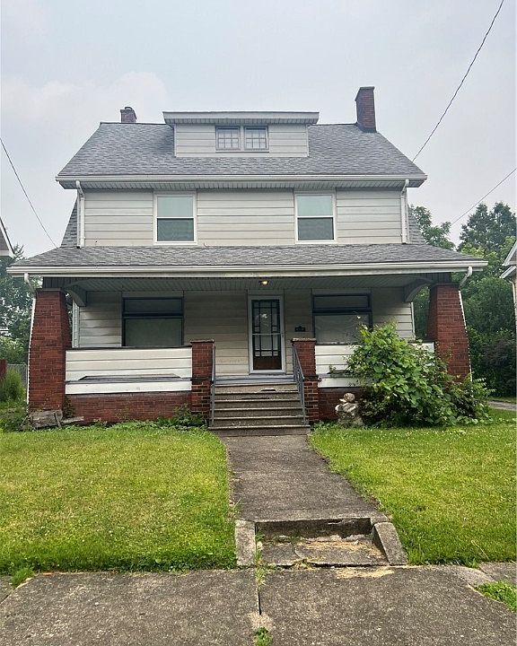 1st image of 31 Fernwood Ave