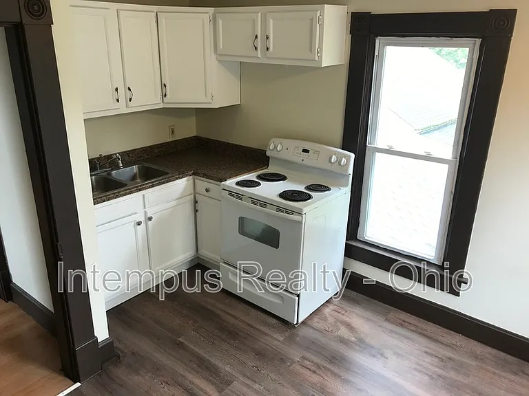 236 E William St #2 — Photo 10