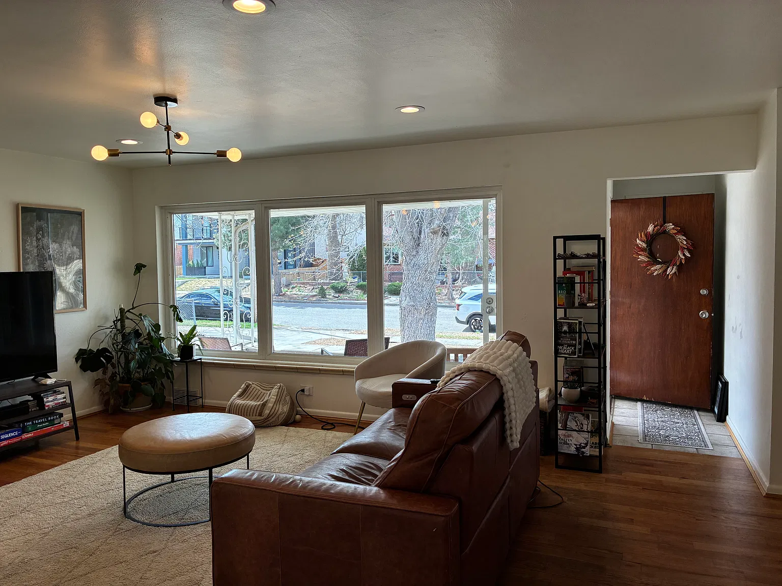 2 bed, 1200 sqft, $2,700 — Photo 3