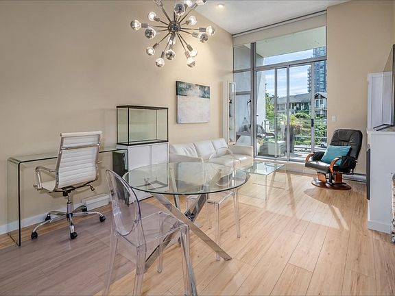 4th image of 280 Ross Dr #301