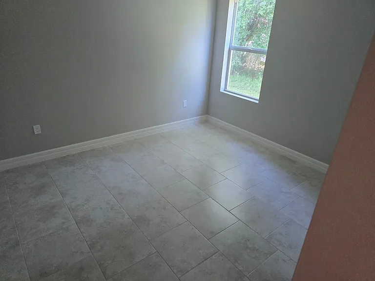 2857 Shady Ave — Photo 13