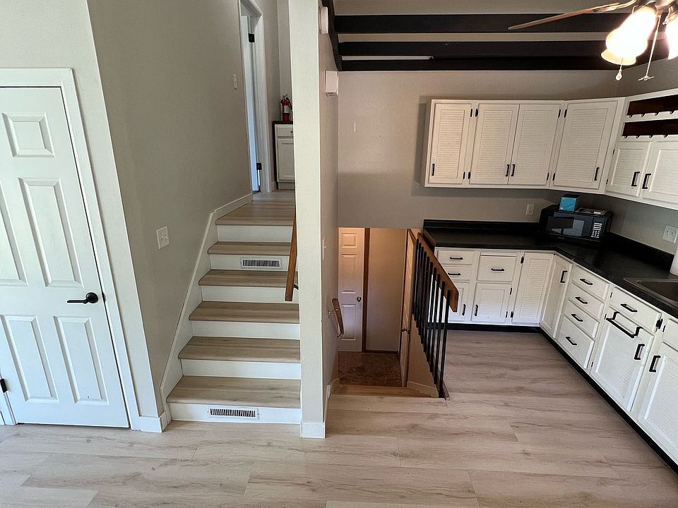 Up and Downstairs Hallway