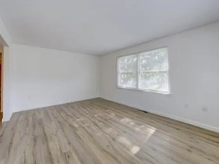 54 Oak St #11 — Photo 18