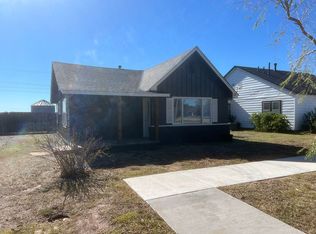 310 E 2nd St, Duke, OK 73532