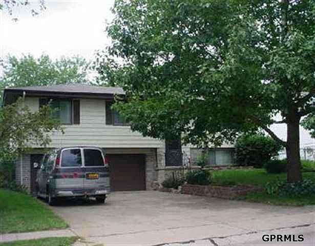 1st image of 7422 S Thorn Apple Ln