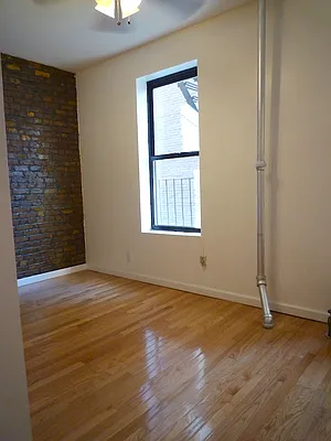 Rented by Authentic Realty | media 26