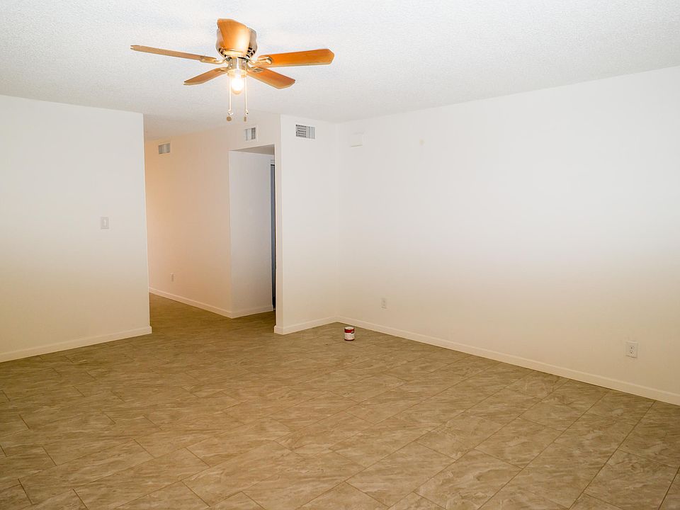 1st image of 4137 W Medlock Dr