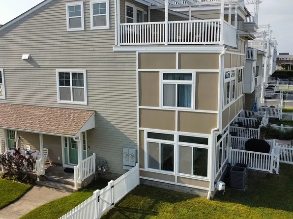 168 Sea Grass Ln Floor 1, Arverne, NY 11692