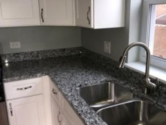 4th image of 1710 N 23rd Ave #2