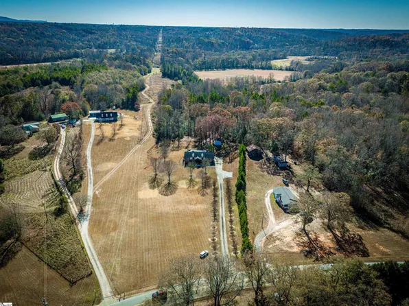 635 Dacusville Rd, Marietta, SC 29661