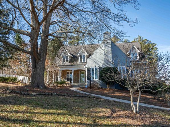 100 Heritage Hills Dr, Spartanburg, SC 29307