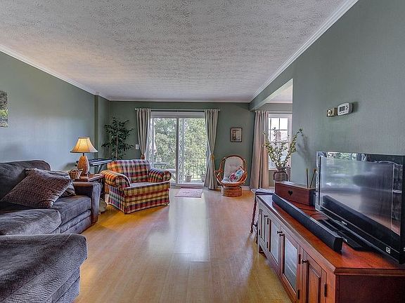 5th image of 10 Wildwood Dr #162