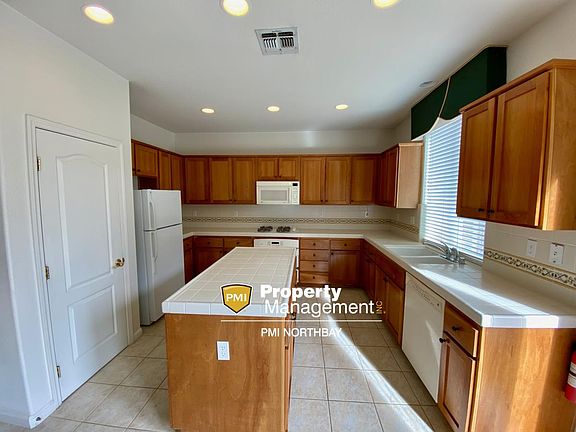 4th image of 5108 Bickford Cir