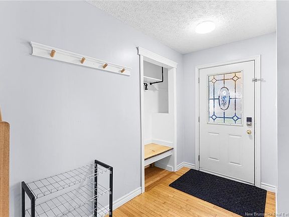 5th image of 30 Fletcher Ct