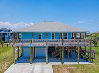 954 Mary Ann, Crystal Beach, TX 77650