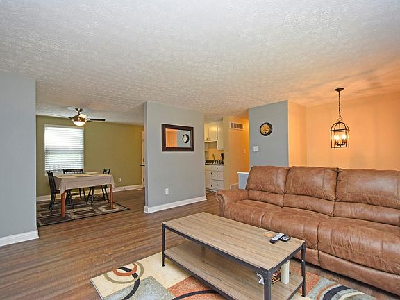 5th image of 6381 Beaconwood Dr