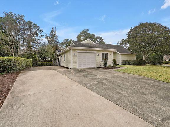 2nd image of 6448 Green Arbor Ln