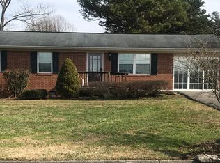7216 Springvale Ln, Knoxville, TN 37918