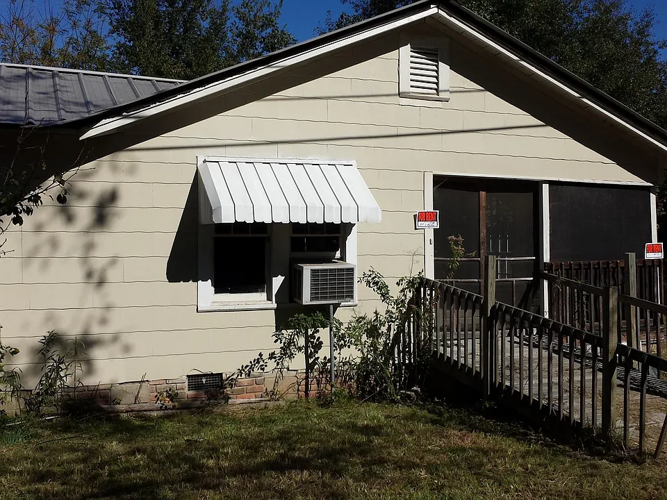 1640 Waverly Ferry Rd