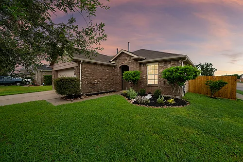 114 Mustang Stampede Dr Photo 1