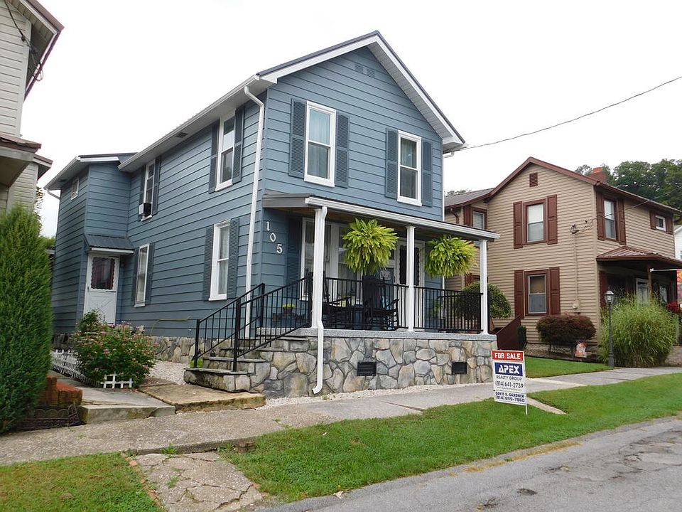 1st image of 105 W Halley St