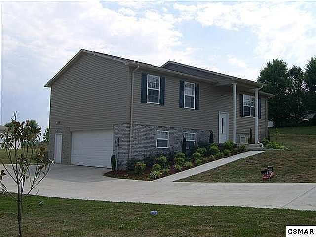 1st image of 157 Danielle Dr