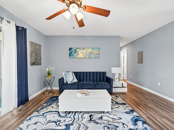 5th image of 400 Myrtle Greens Dr. #K