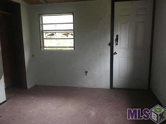 4th image of 19025 La Trace Rd