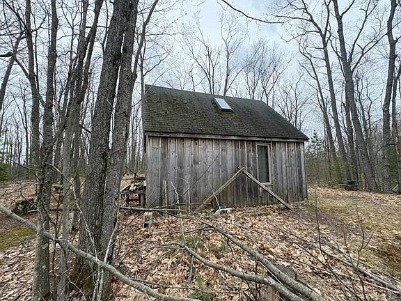 5th image of Cedar Run Rd