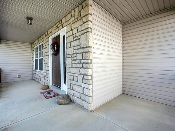 2nd image of 1512 McKinney Ln