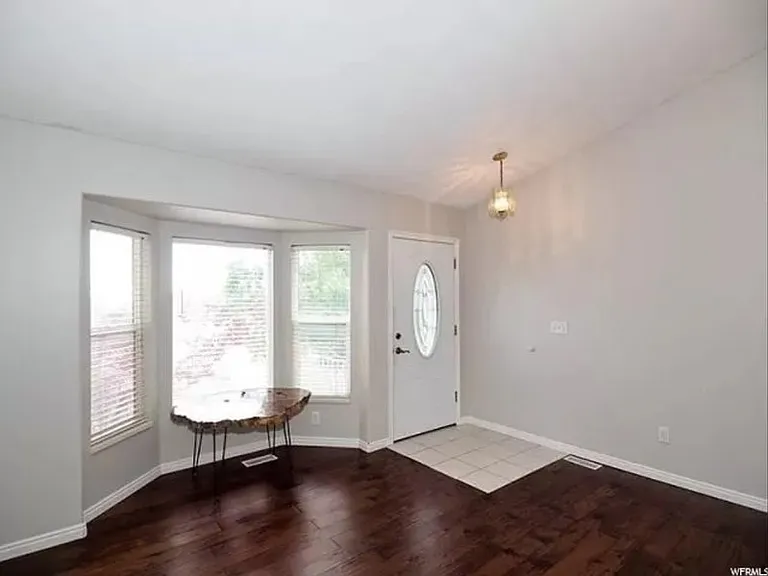 4881 W Cave Peak Dr — Photo 2