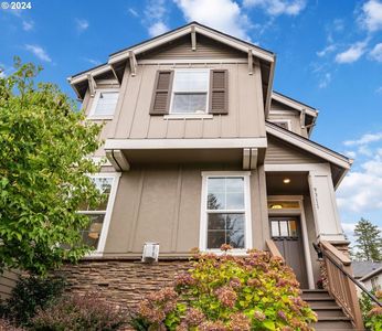 9311 SW Treble Ln, Portland, OR, 97225