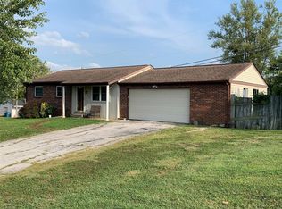 832 Sunset Dr, Arnold, MO 63010