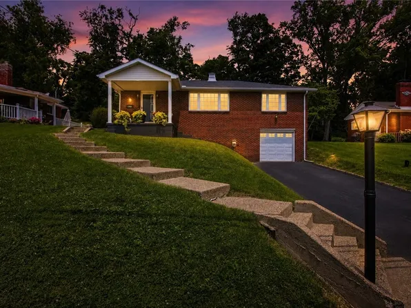 12289 Herold Dr, North Huntingdon, PA 15642