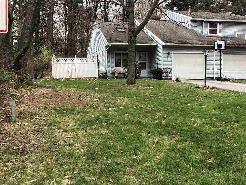 1st image of 173 Tallow Wood Dr