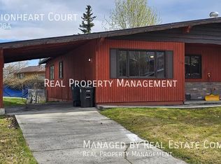 329 Lionheart Ct, Anchorage, AK 99508