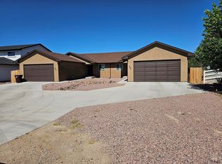 983-985 S Knox Dr, Pueblo, CO 81007