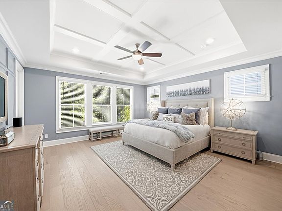 3rd image of 410 Anglin Walk