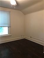 4th image of 412 E Lawrence St