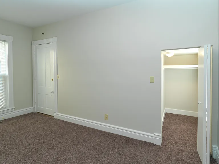 1204 E Broadway #1 — Photo 8