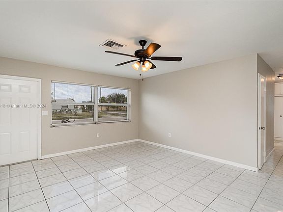 2nd image of 551 NW 35th Ave