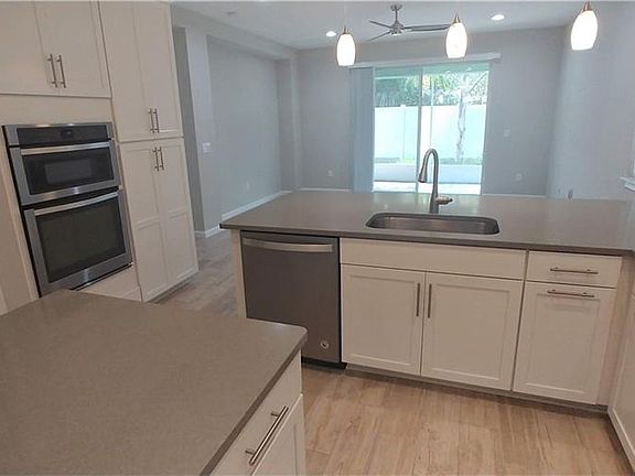 4th image of 3681 Fescue Ln