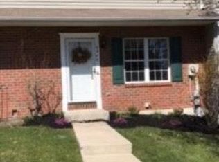 2904 Marvin Dr, Sinking Spring, PA 19608