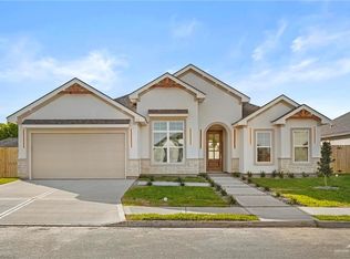 800 La Laguna Rd, Mission, TX 78572