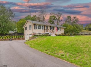 50 Skytop Rd, Wantage, NJ 07461